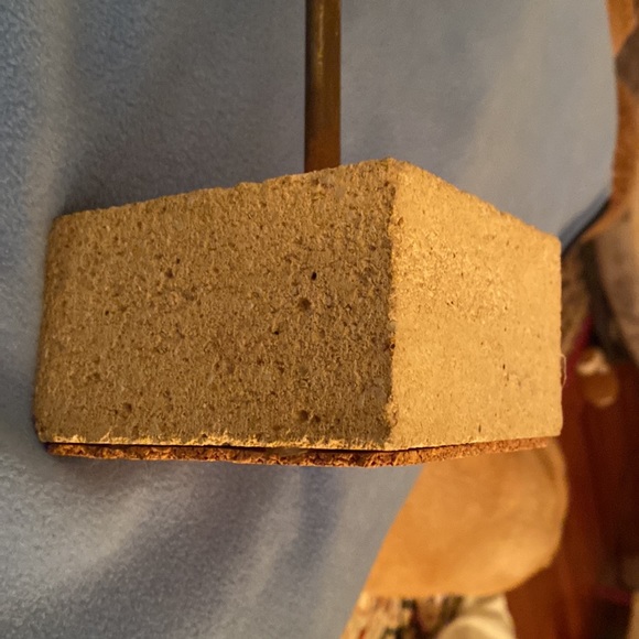 Bennington Potters “Man with Bowler Hat”. Engraved with Bennington’s info. - Picture 7 of 16